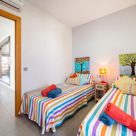 Bed and Breakfast Atico Dentro De Casa Privada Рокетас-де-Мар Экстерьер фото
